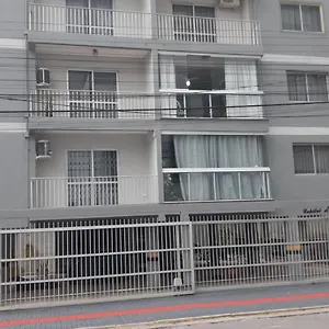 304 Capital Da Amizade Apartamento